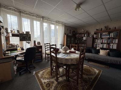 Appartement - 75 m² - 4 pièces