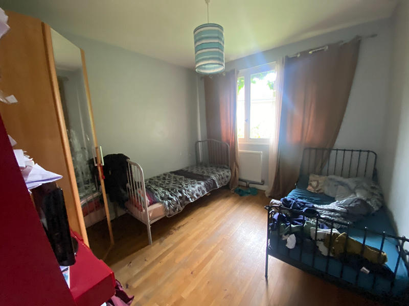 Maison - 243 m² - 7 pièces