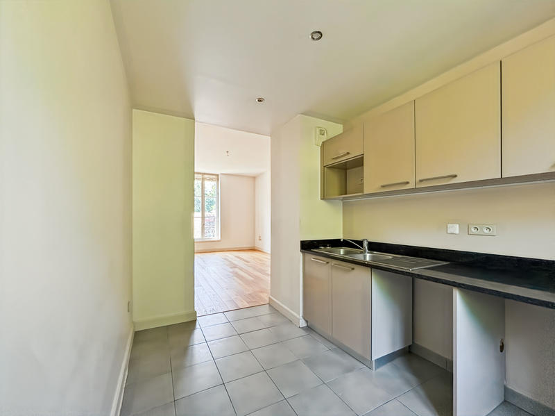 Appartement - 81 m² - 4 pièces