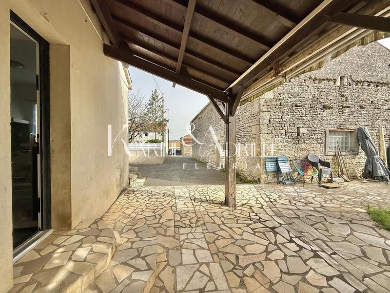 Maison - 87 m² - 5 pièces