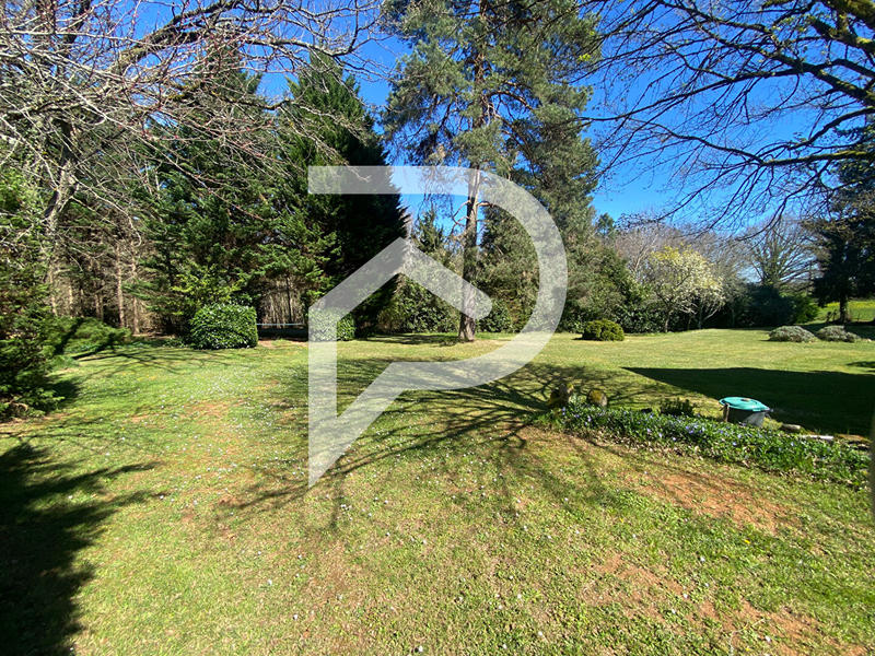 Maison - 141 m² - 6 pièces