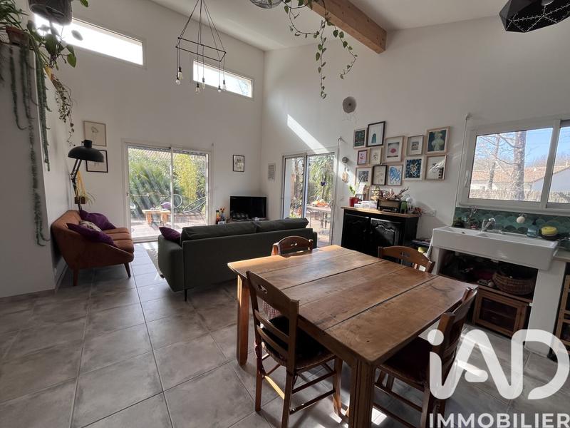 Maison - 102 m² - 5 pièces