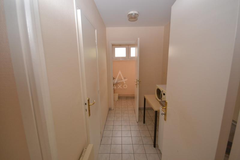 Bureau - 114 m² - 4 pièces