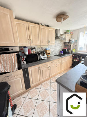 Maison - 100 m² - 5 pièces