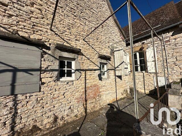 Maison de village - 94 m² - 4 pièces