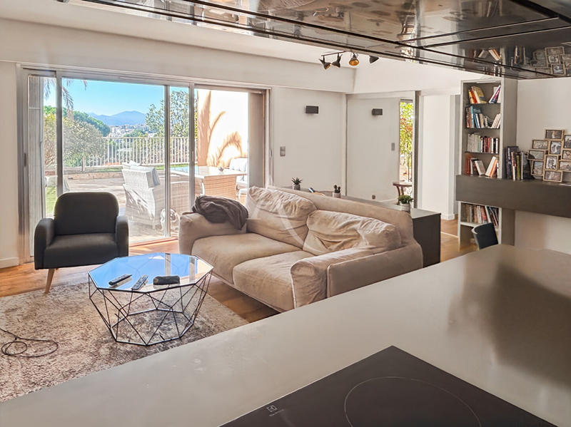 Appartement - 82 m² - 4 pièces