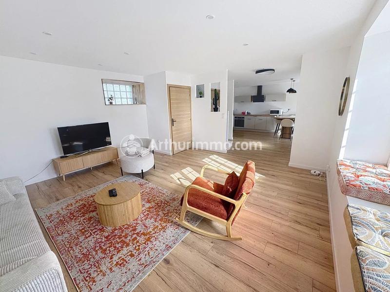 Maison - 90 m² - 4 pièces