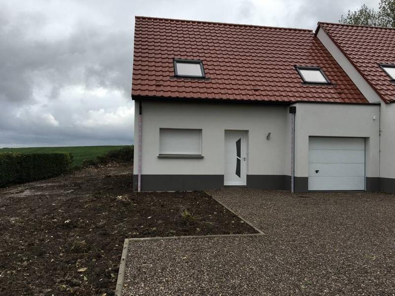 Maison - 92 m² - 4 pièces