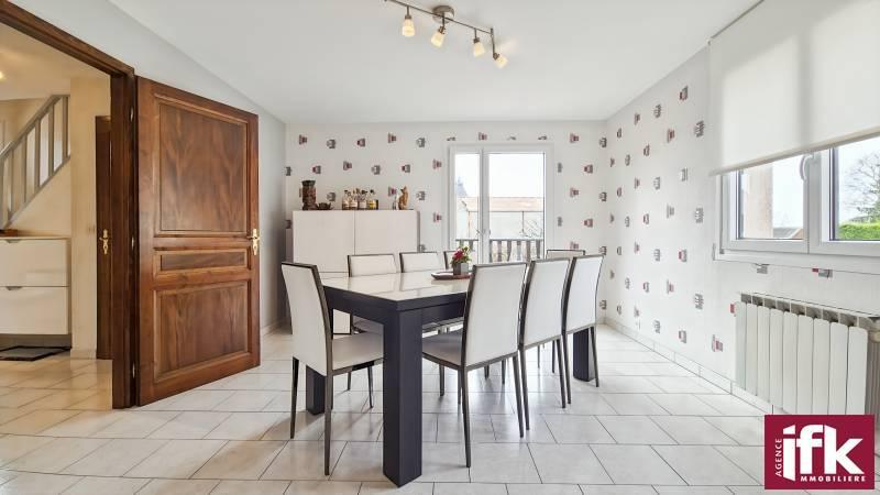 Maison - 88 m² - 4 pièces