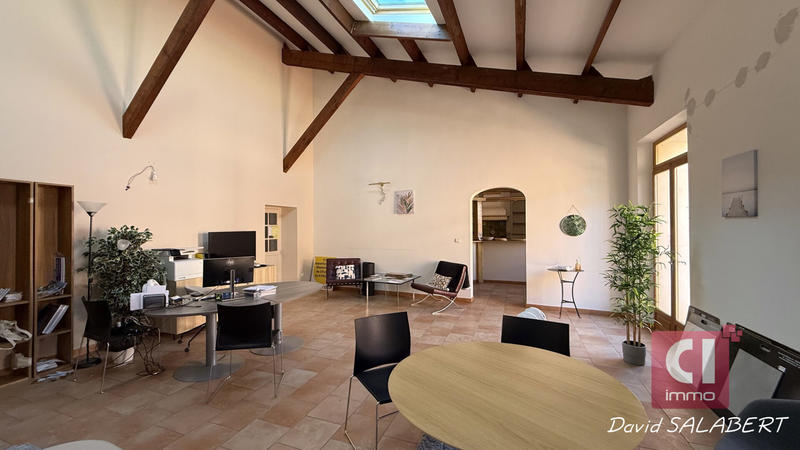 Maison de ville - 208 m² - 7 pièces