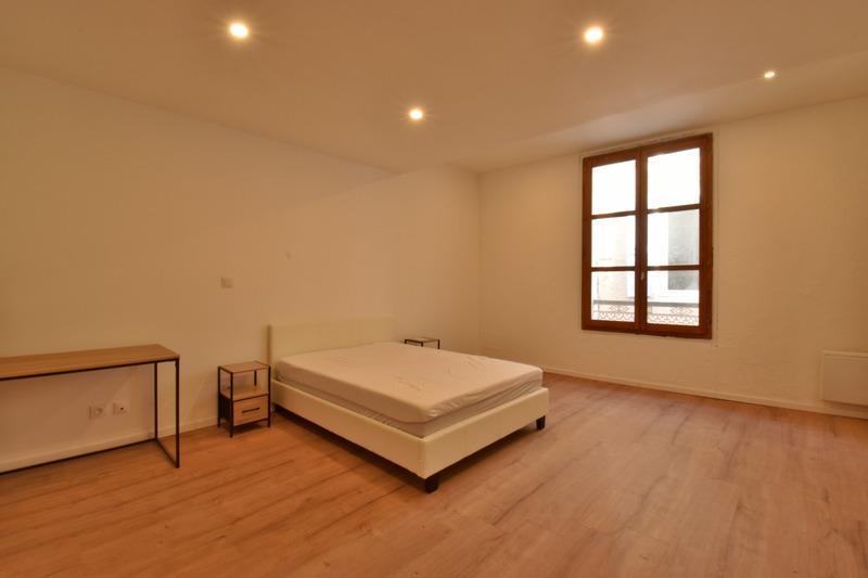 Immeuble - 195 m² - 8 pièces