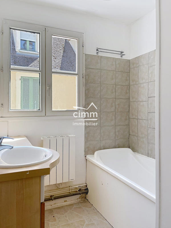 Appartement - 70 m² - 3 pièces