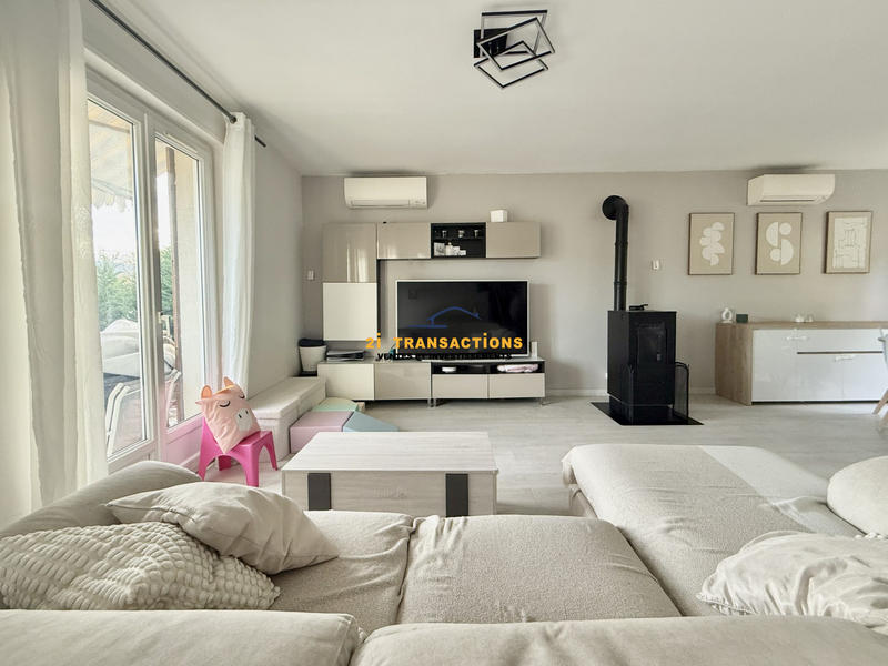 Maison - 144 m² - 5 pièces