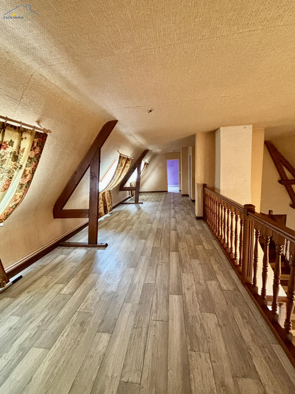 Maison - 160 m² - 6 pièces