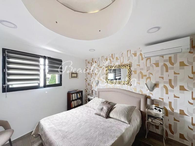 Maison - 84 m² - 4 pièces