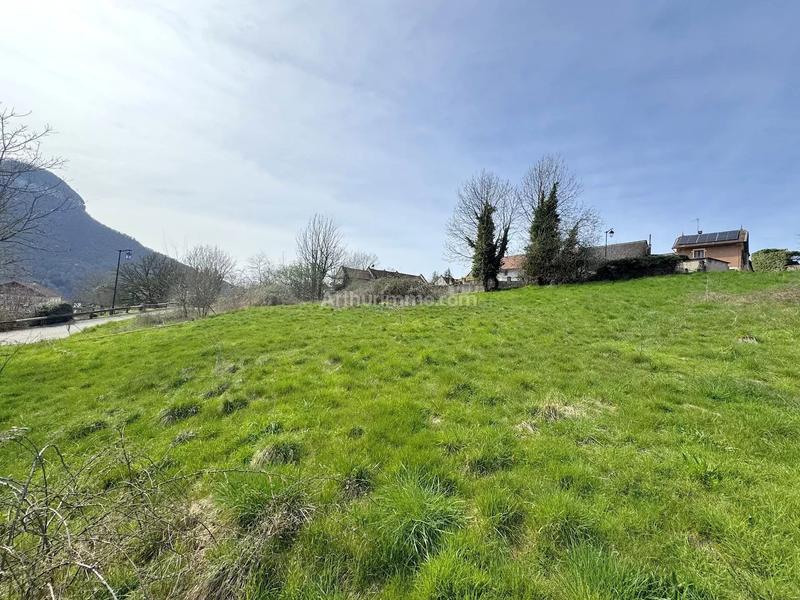 Terrain - 1 673 m²