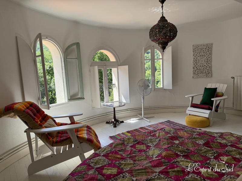 Maison - 132 m² - 8 pièces