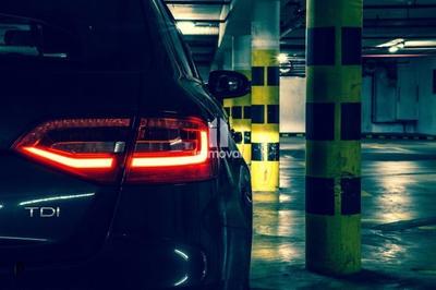 Parking / Garage - 10 m²