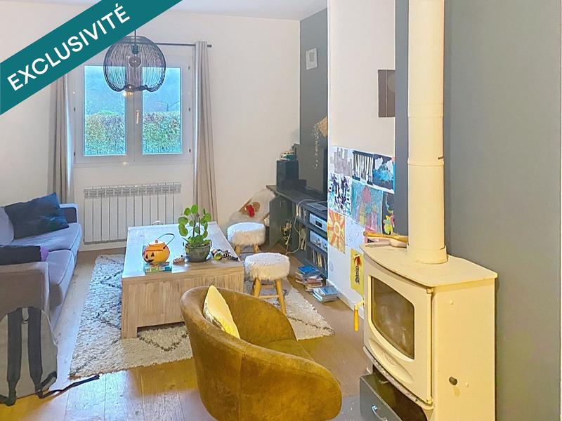 Maison - 90 m² - 5 pièces