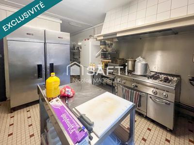 Local commercial - 90 m² - 3 pièces