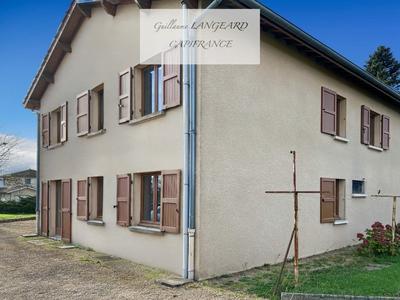 Maison - 179 m² - 7 pièces