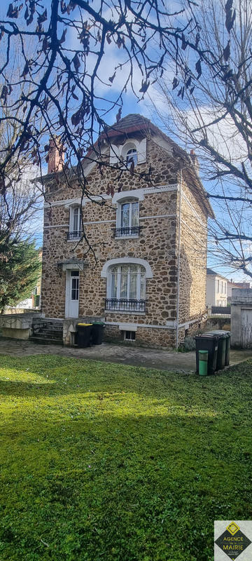 Maison - 123 m² - 6 pièces