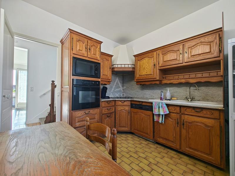 Maison - 110 m² - 5 pièces