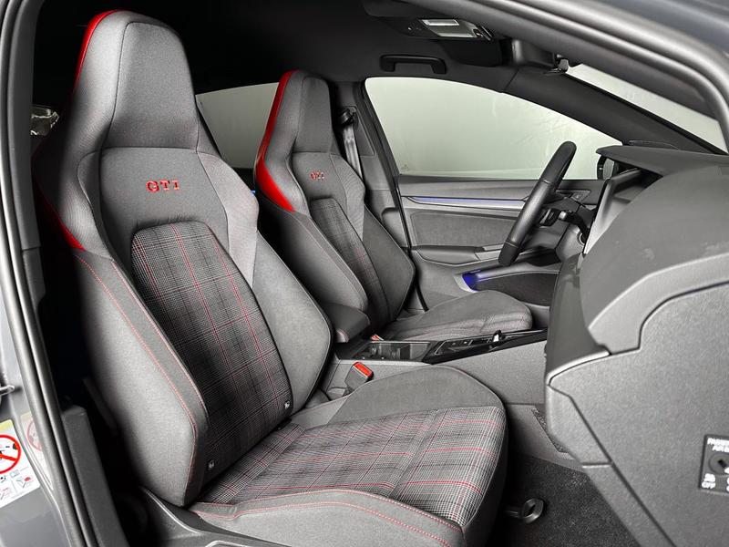 Volkswagen Golf 8 Gti 2.0 Tsi 245ch Dsg Ja18p Digital Cockpit Baquets Chauff Carplay Harman Kardon