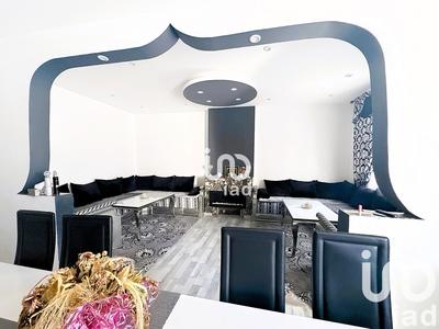 Duplex - 170 m² - 8 pièces