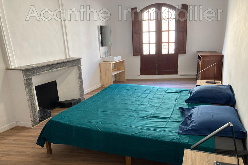 Maison - 430 m² - 10 pièces