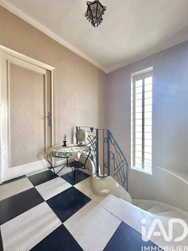 Maison - 130 m² - 7 pièces