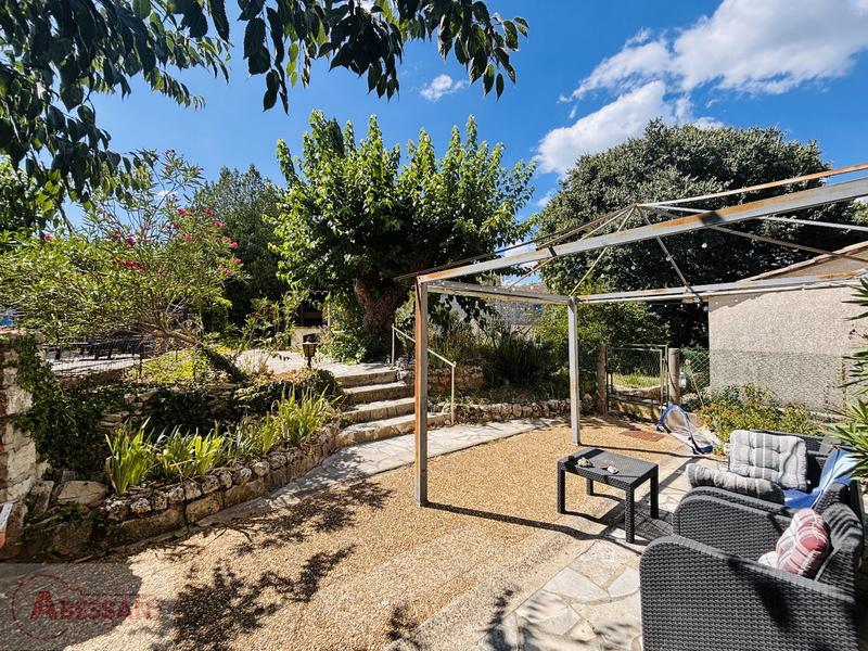 Maison en pierre - 205 m² - 8 pièces