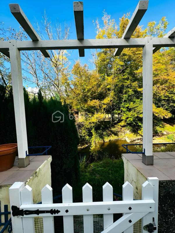 Maison - 89 m² - 6 pièces