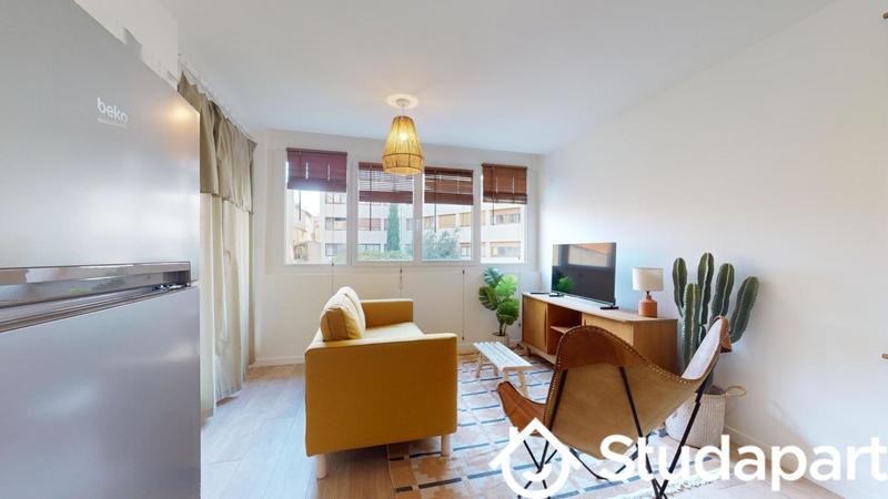 Chambre - 9 m² - 1 pièce