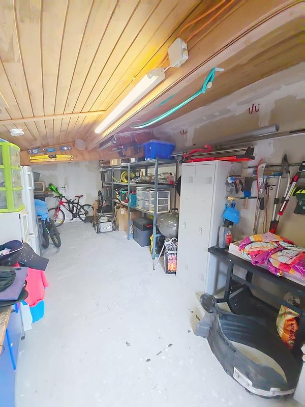 Maison - 96 m² - 5 pièces