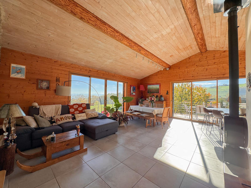 Propriété - 154 m² - 8 pièces