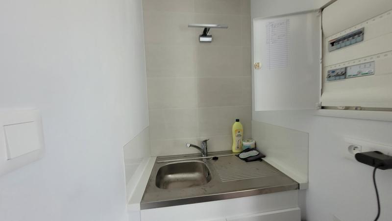 Propriété - 250 m² - 8 pièces