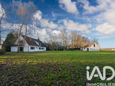 Maison - 187 m² - 7 pièces