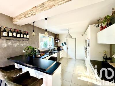 Maison - 160 m² - 9 pièces