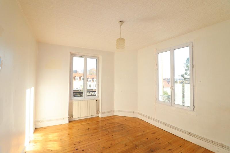 Immeuble - 175 m² - 2 pièces