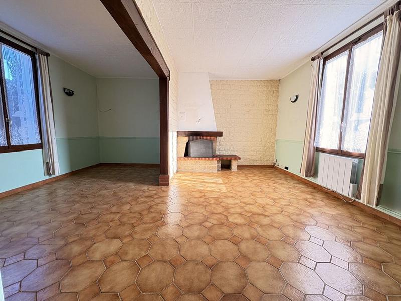 Maison - 77 m² - 4 pièces