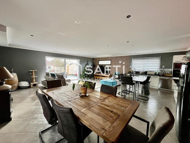 Maison - 139 m² - 5 pièces