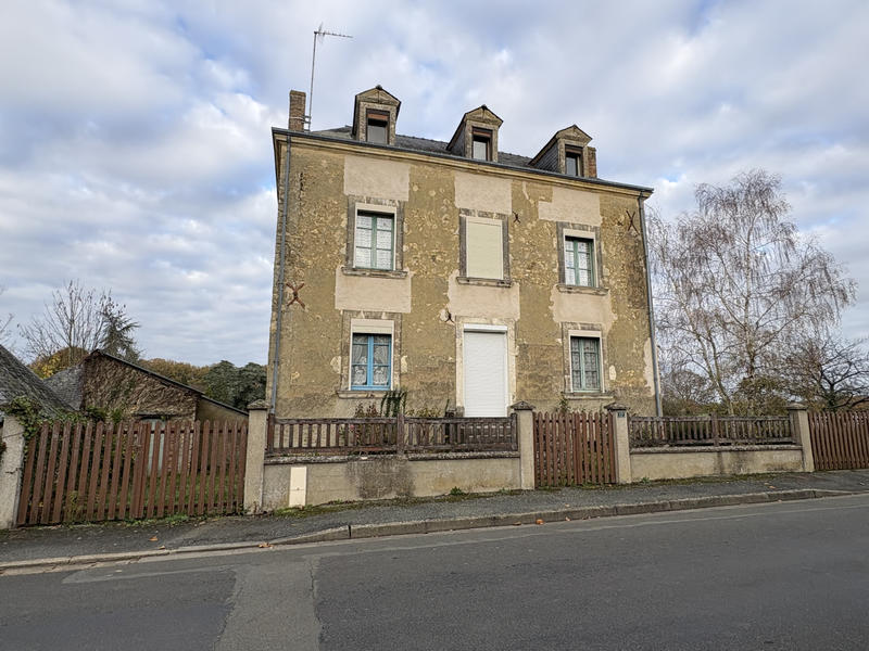 Maison - 102 m² - 4 pièces