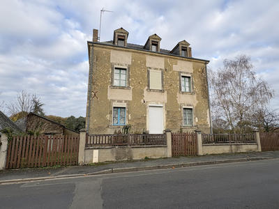 Maison - 102 m² - 4 pièces