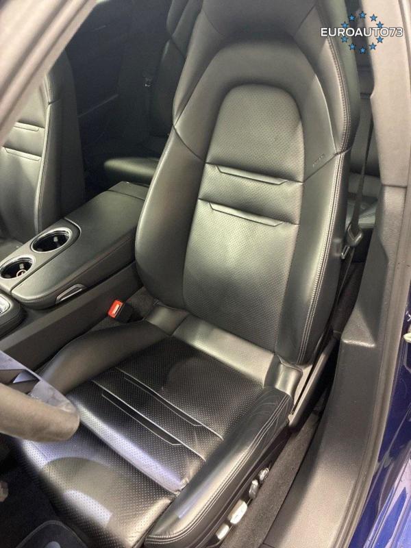 Porsche Panamera 4 V6 3.0 462 Hybrid