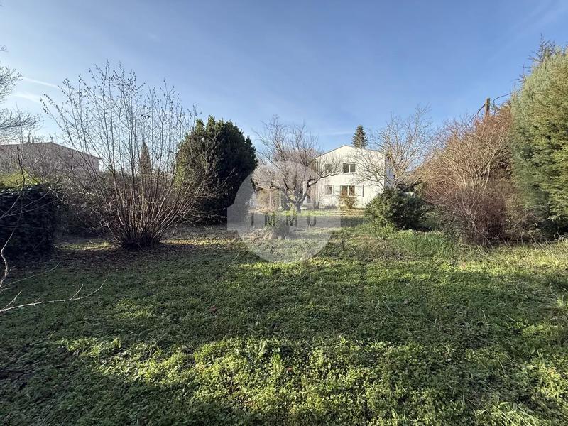 Maison - 197 m² - 7 pièces