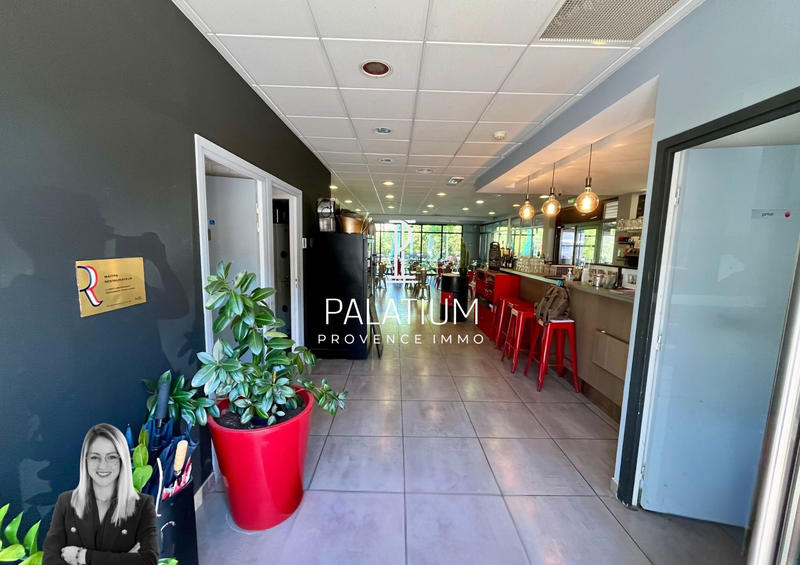 Bureau - 65 m² - 1 pièce