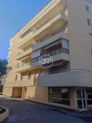 Appartement - 106 m² - 5 pièces