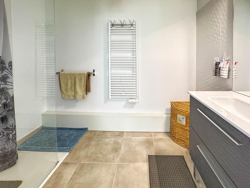 Appartement - 64 m² - 3 pièces