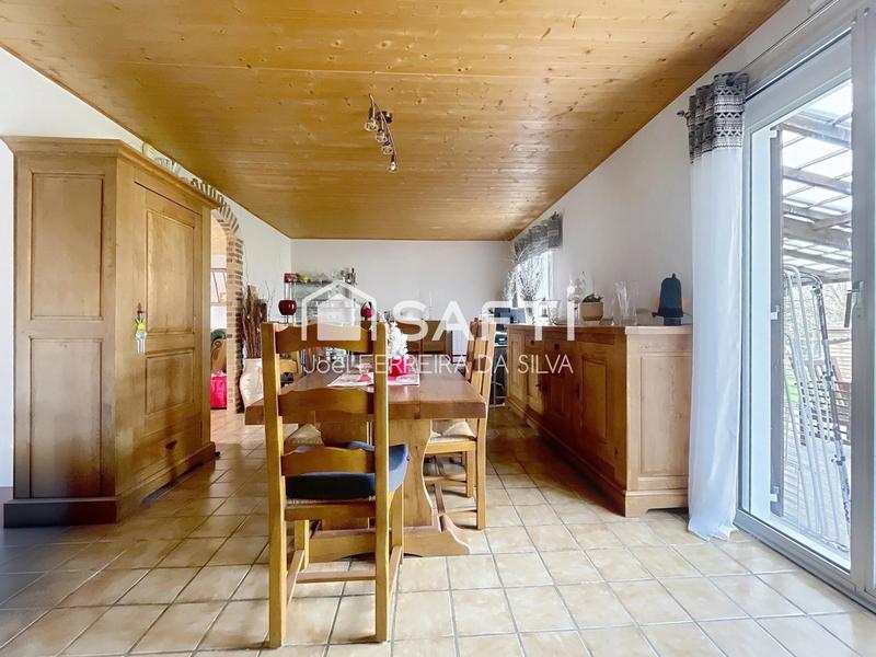 Maison - 167 m² - 10 pièces